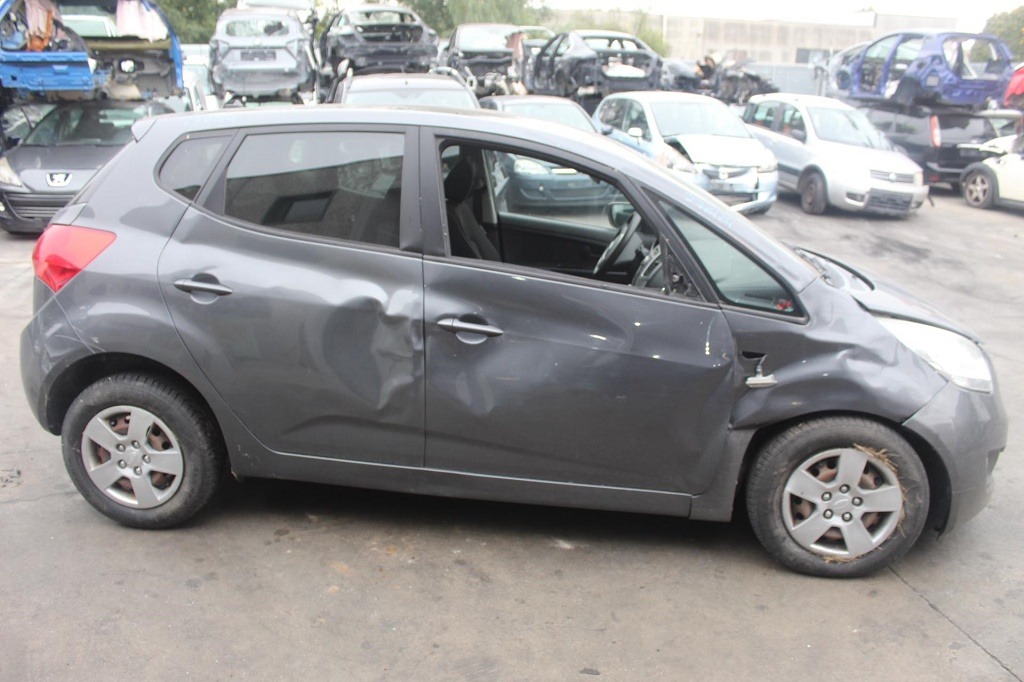 KIA VENGA 1.4 D 66KW 6M 5P (2011) RICAMBIO USATO 