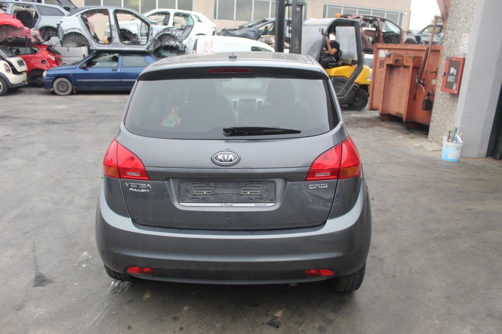 KIA VENGA 1.4 D 66KW 6M 5P (2011) RICAMBIO USATO 
