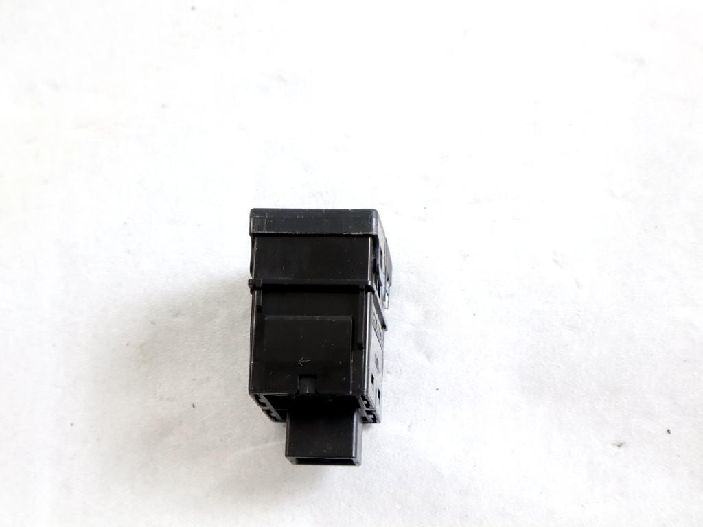 35300-TBA-A21 COMANDO INTERRUTTORE ESP CONTROLLO DI STABILITÀ OFF HONDA CIVIC 1.5 B 134KW 6M 5P (2019) RICAMBIO USATO