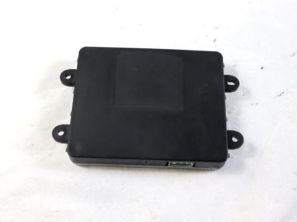 23248791 CENTRALINA BASE RICARICA WIRELESS BATTERIA TELEFONO OPEL INSIGNIA B SW 1.5 B 103KW 6M 5P (2018) RICAMBIO USATO
