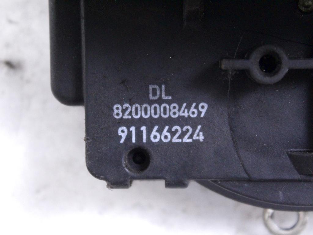 93851810 CHIUSURA SERRATURA PORTA DI CARICO A BATTENTE POSTERIORE SINISTRA OPEL VIVARO 1.9 D 74KW 5M 2P (2003) RICAMBIO USATO 91166224 8200008469
