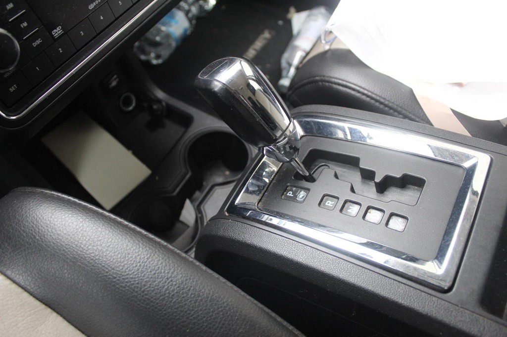 DODGE JOURNEY 2.7 B 136KW AUT 5P (2010) RICAMBIO USATO 