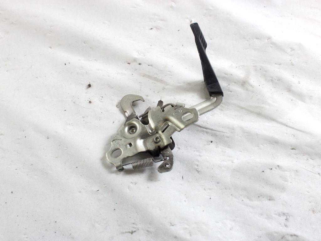 9685613880 CHIUSURA SERRATURA COFANO ANTERIORE CITROEN C3 1.4 D 50KW 5M 5P (2015) RICAMBIO USATO
