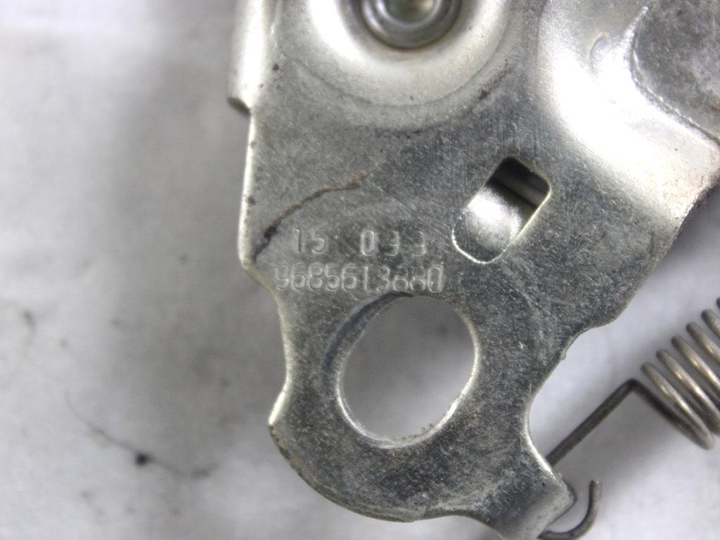 9685613880 CHIUSURA SERRATURA COFANO ANTERIORE CITROEN C3 1.4 D 50KW 5M 5P (2015) RICAMBIO USATO