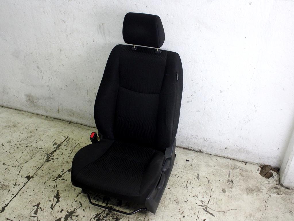 8580368LA0000 SEDILE ANTERIORE SINISTRO GUIDATORE SUZUKI SWIFT 1.2 B 69KW AUT 5P (2013) RICAMBIO USATO