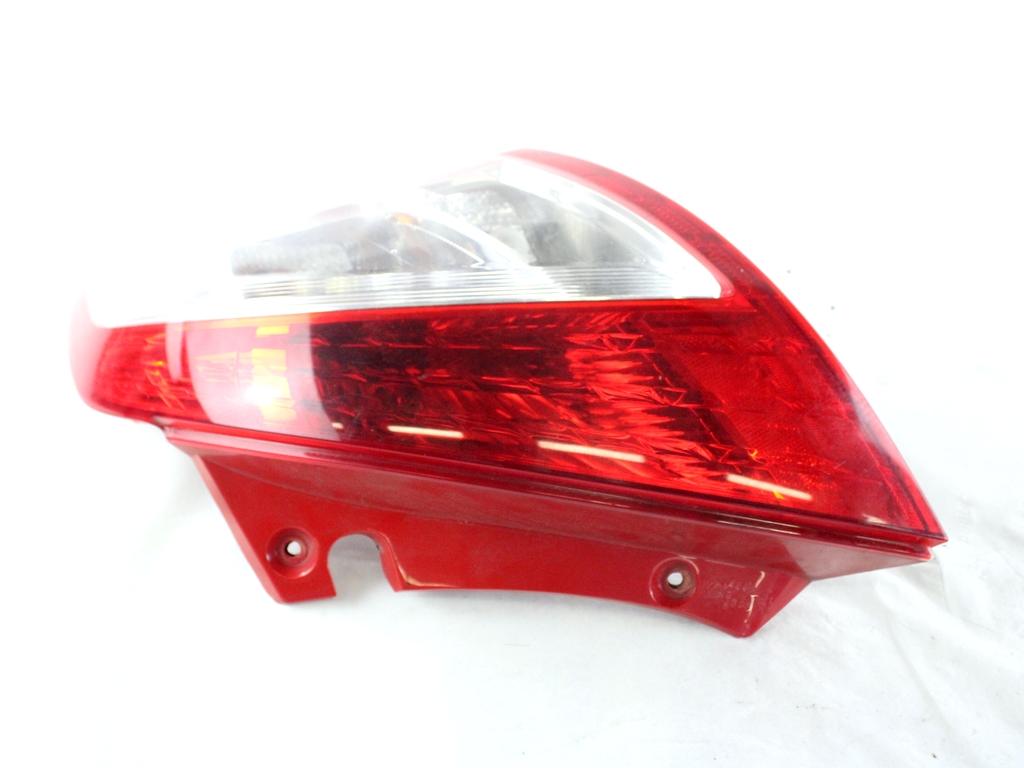 35650-68L00 FARO FANALE POSTERIORE DESTRO SUZUKI SWIFT 1.2 B 69KW AUT 5P (2013) RICAMBIO USATO