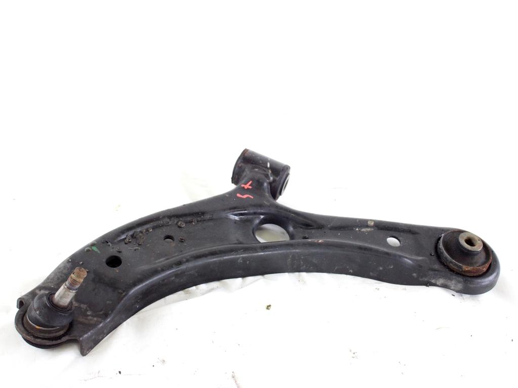 4520268L00000 BRACCIO OSCILLANTE ANTERIORE SINISTRO SUZUKI SWIFT 1.2 B 69KW AUT 5P (2013) RICAMBIO USATO