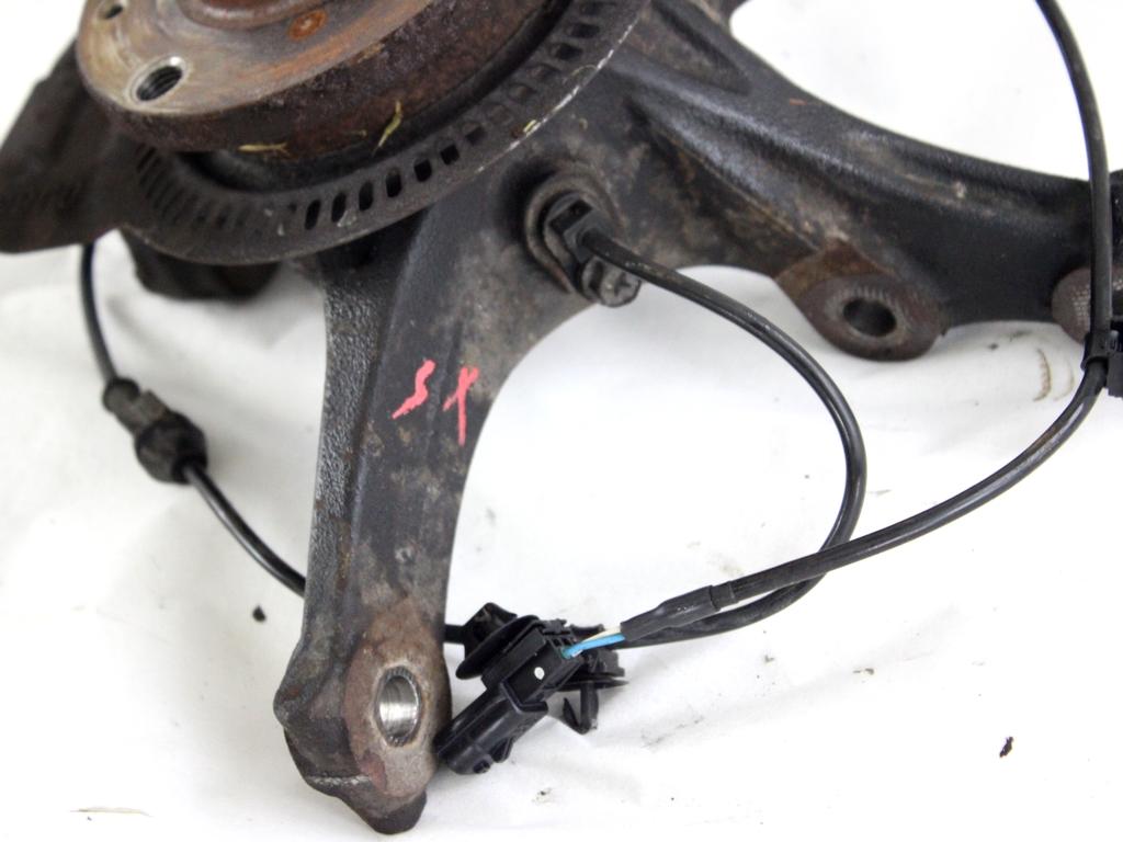 4515168L00000 MONTANTE SOSPENSIONE ANTERIORE SINISTRO MOZZO CUSCINETTO 4344068L10000 4342186G00000 SUZUKI SWIFT 1.2 B 69KW AUT 5P (2013) RICAMBIO USATO