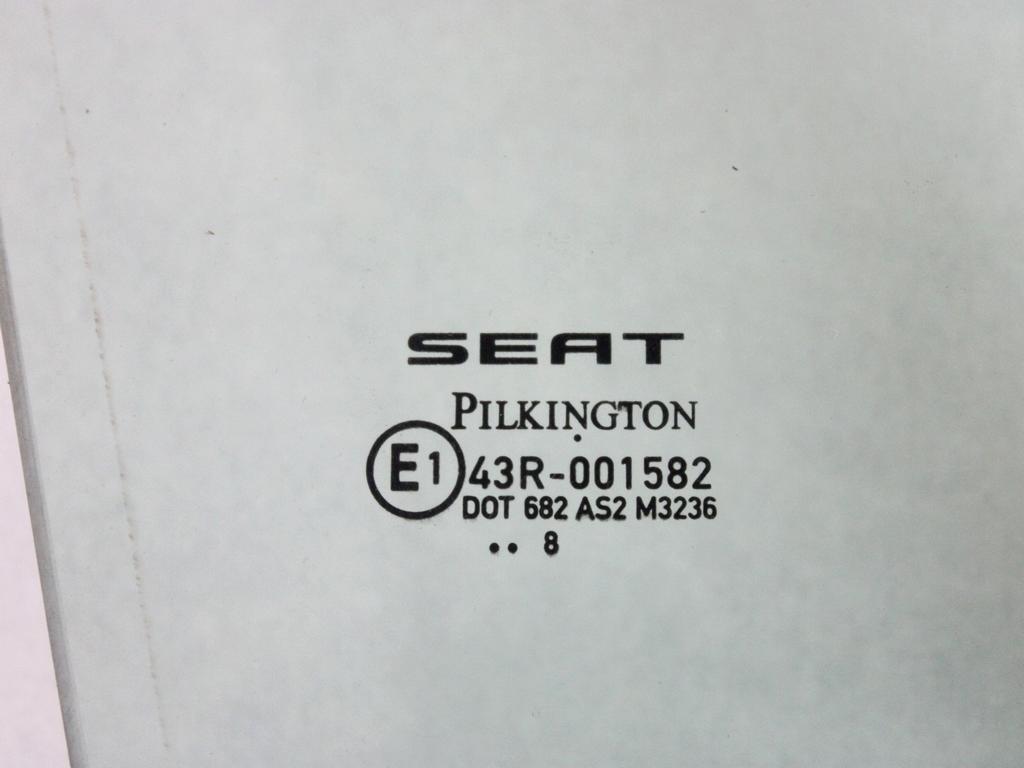 1P0845202B VETRO SCENDENTE PORTA ANTERIORE DESTRA SEAT LEON 1.9 D 66KW 5M 5P (2009) RICAMBIO USATO 