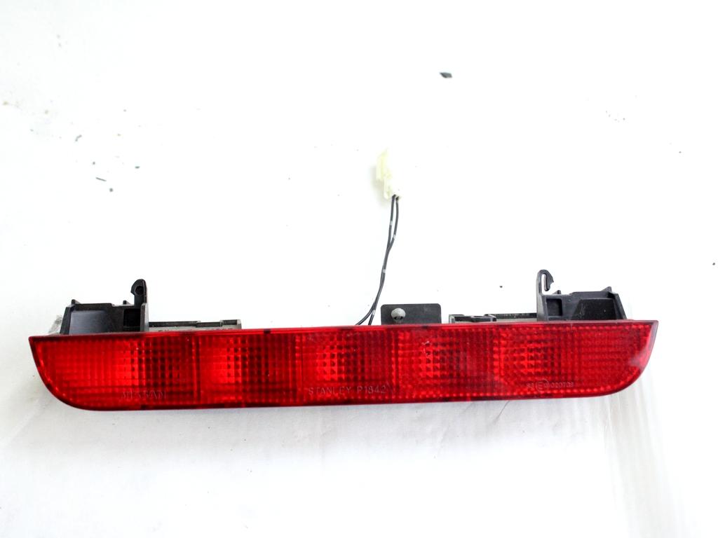 265908H700 TERZO STOP NISSAN X-TRAIL T30 2.2 D 4X4 100KW 6M 5P (2003) RICAMBIO USATO