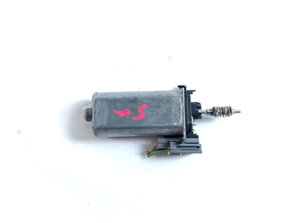 8899P0 MOTORINO REGOLAZIONE SEDUTA SEDILE ANTERIORE SINISTRO CITROEN C5 SW 2.0 D 120KW AUT 5P (2012) RICAMBIO USATO