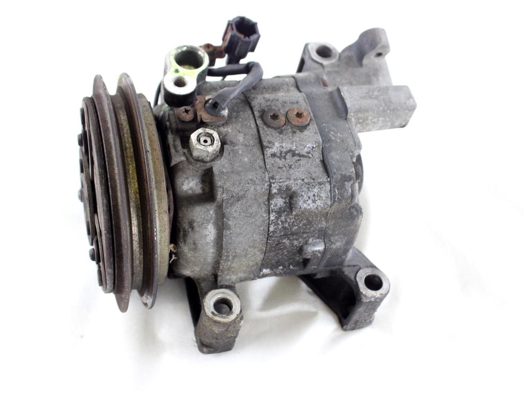 926005M30A COMPRESSORE CLIMATIZZATORE CLIMA A/C NISSAN X-TRAIL T30 2.2 D 4X4 100KW 6M 5P (2003) RICAMBIO USATO