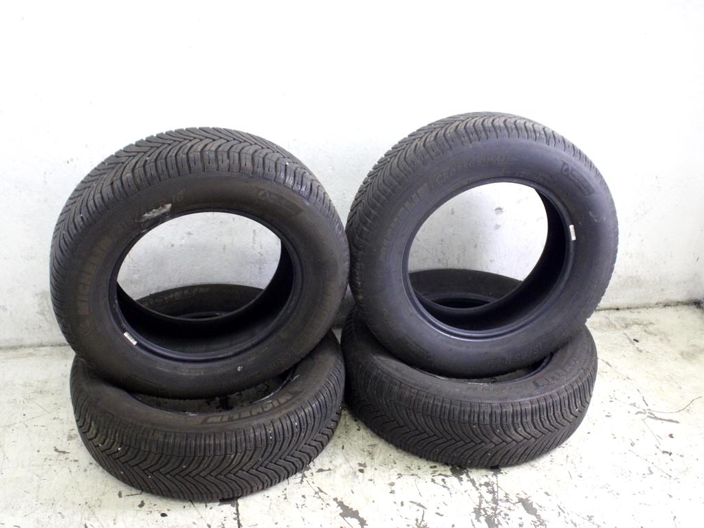 215/65 R16 102V MICHELIN CROSSCLIMATE 5.84MM 5.83MM 6.17MM 5.61MM A3520 PNEUMATICI QUATTRO STAGIONI M+S (QUANTITA' 4 GOMME)