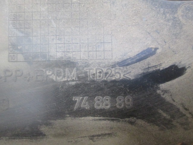 MONTA?NI DELI /  ARMATURNE PLOSCE SPODNJI OEM N. 748889 ORIGINAL REZERVNI DEL FORD FUSION JU (2002 - 02/2006) DIESEL LETNIK 2003
