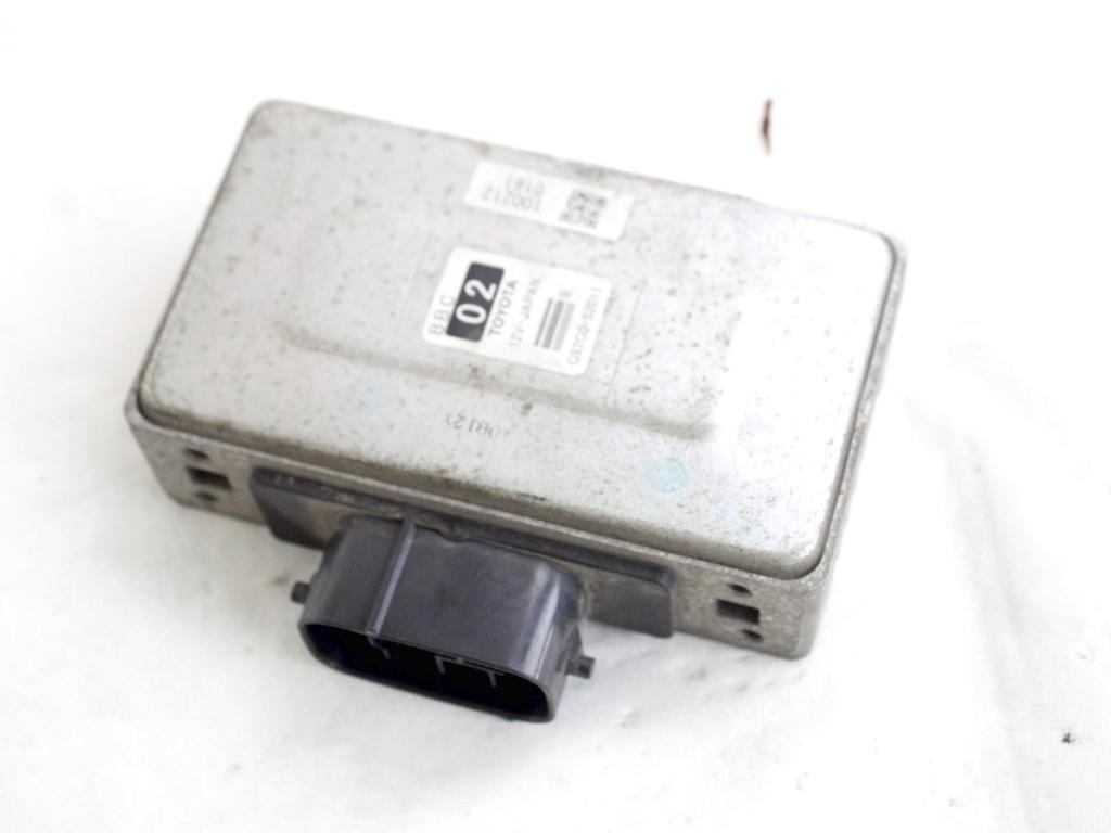 G92C0-52011 CENTRALINA CONVERTITORE CORRENTE CONTINUA TOYOTA YARIS 1.4 B 74KW 5M 5P (2010) RICAMBIO USATO