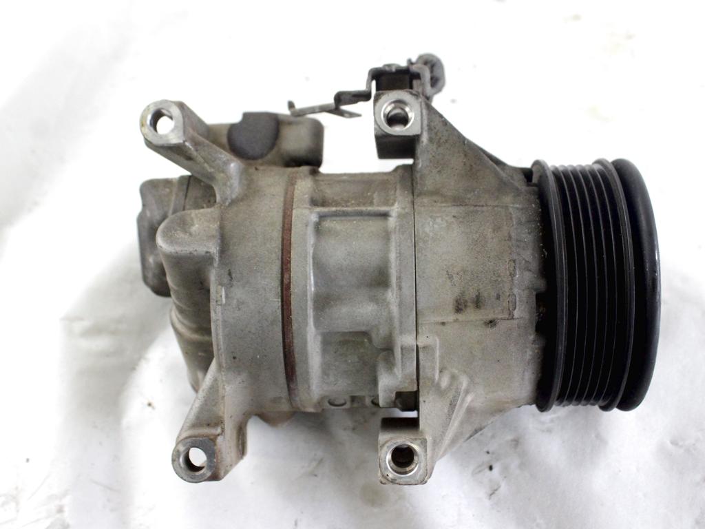 883100D320 COMPRESSORE CLIMATIZZATORE CLIMA A/C TOYOTA YARIS 1.4 B 74KW 5M 5P (2010) RICAMBIO USATO