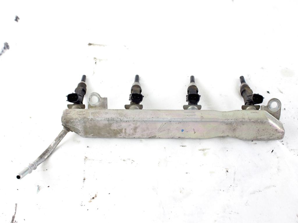 2381447020 TUBO INIEZIONE CON SERIE INIETTORI BENZINA TOYOTA YARIS 1.4 B 74KW 5M 5P (2010) RICAMBIO USATO 2320949205 0280158213