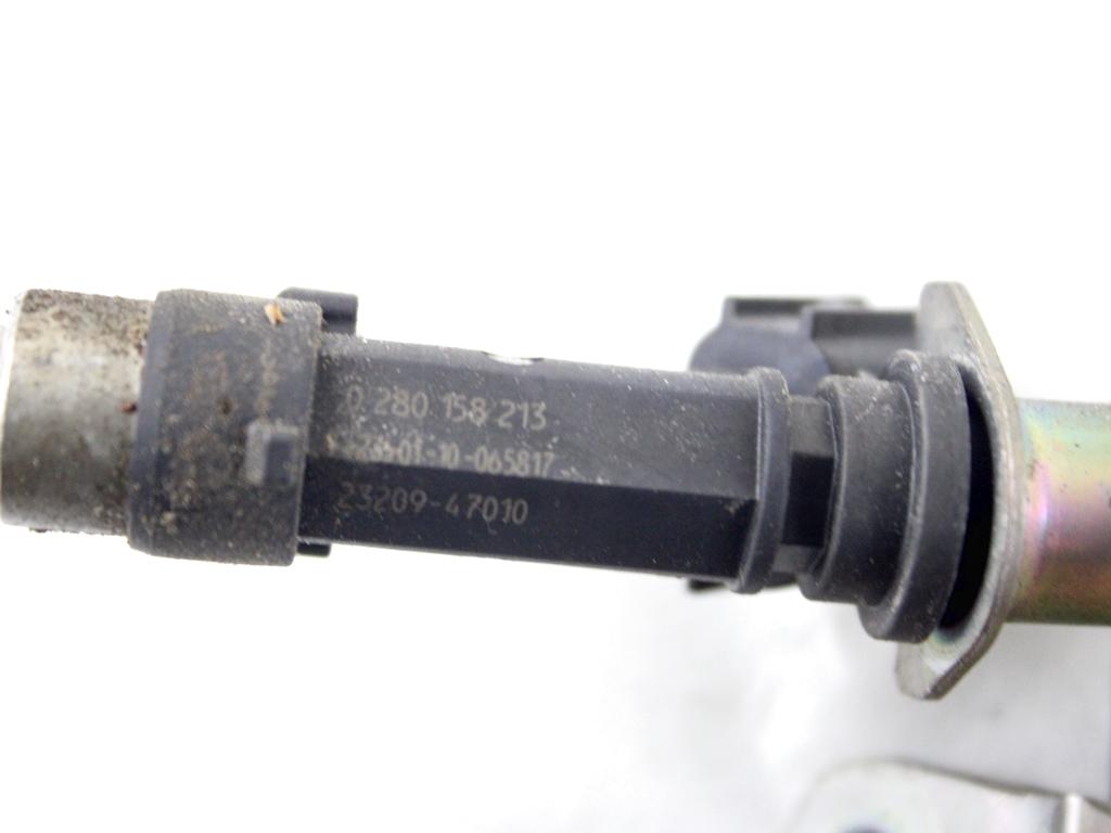 2381447020 TUBO INIEZIONE CON SERIE INIETTORI BENZINA TOYOTA YARIS 1.4 B 74KW 5M 5P (2010) RICAMBIO USATO 2320949205 0280158213