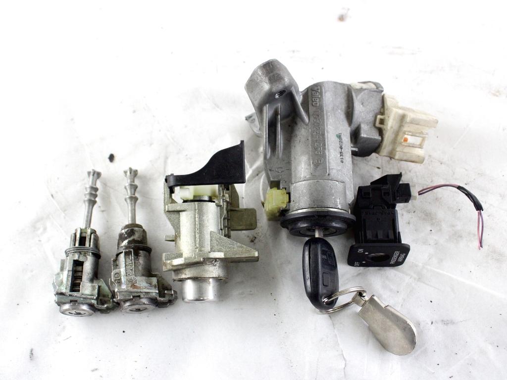 89661-0DB01 KIT ACCENSIONE AVVIAMENTO TOYOTA YARIS 1.4 B 74KW 5M 5P (2010) RICAMBIO USATO CON CENTRALINA MOTORE, BLOCCHETTI ACCENSIONE APERTURA CON CHIAVE 89650-0D180 02730-0D290