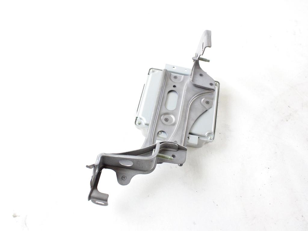 89260-52020 CENTRALINA MODULO START AND STOP TOYOTA YARIS 1.4 B 74KW 5M 5P (2010) RICAMBIO USATO