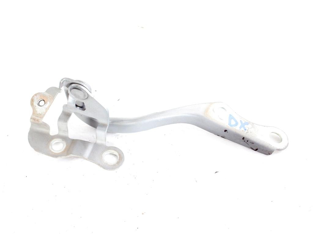 5341052180 CERNIERA COFANO ANTERIORE LATO DESTRO TOYOTA YARIS 1.3 B 64KW 5M 5P (2006) RICAMBIO USATO