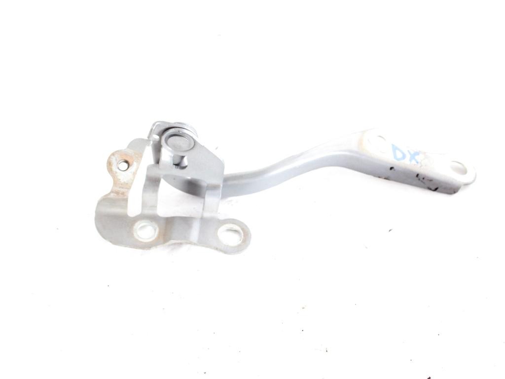5341052180 CERNIERA COFANO ANTERIORE LATO DESTRO TOYOTA YARIS 1.3 B 64KW 5M 5P (2006) RICAMBIO USATO
