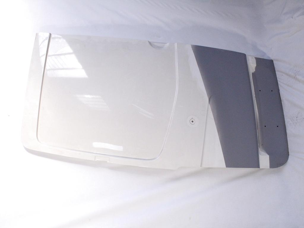 A9067401300 PORTA DI CARICO A BATTENTE POSTERIORE LATO SINISTRO MERCEDES SPRINTER W906 R 3.0 CDI (2017) RICAMBIO USATO