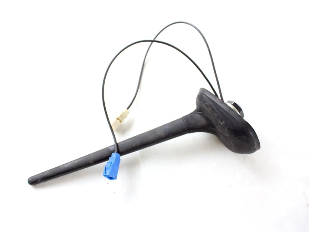 51809363 ANTENNA AUTORADIO ALFA ROMEO MITO 1.4 B 114KW 6M 3P (2009) RICAMBIO USATO
