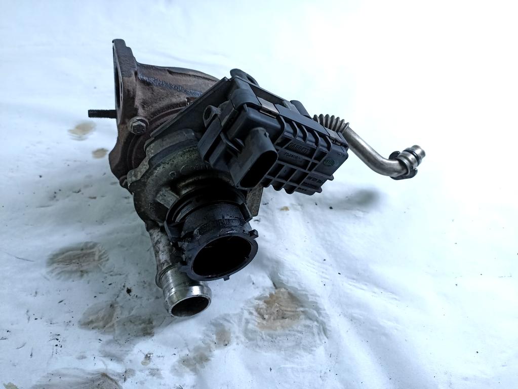 6R8Q-6K682-AA TURBINA TURBOCOMPRESSORE LATO DESTRO JAGUAR S-TYPE 2.7 D 152KW 6M 5P (2006) RICAMBIO USATO