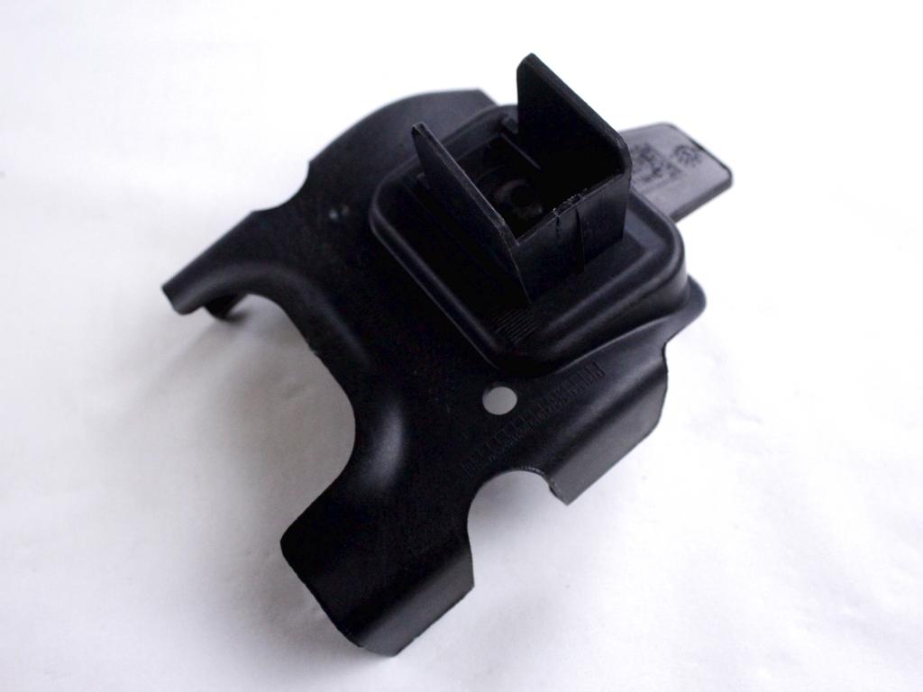 7P5807879 STAFFA SUPPORTO PARAURTI ANTERIORE PORSCHE CAYENNE (2012) RICAMBIO USATO