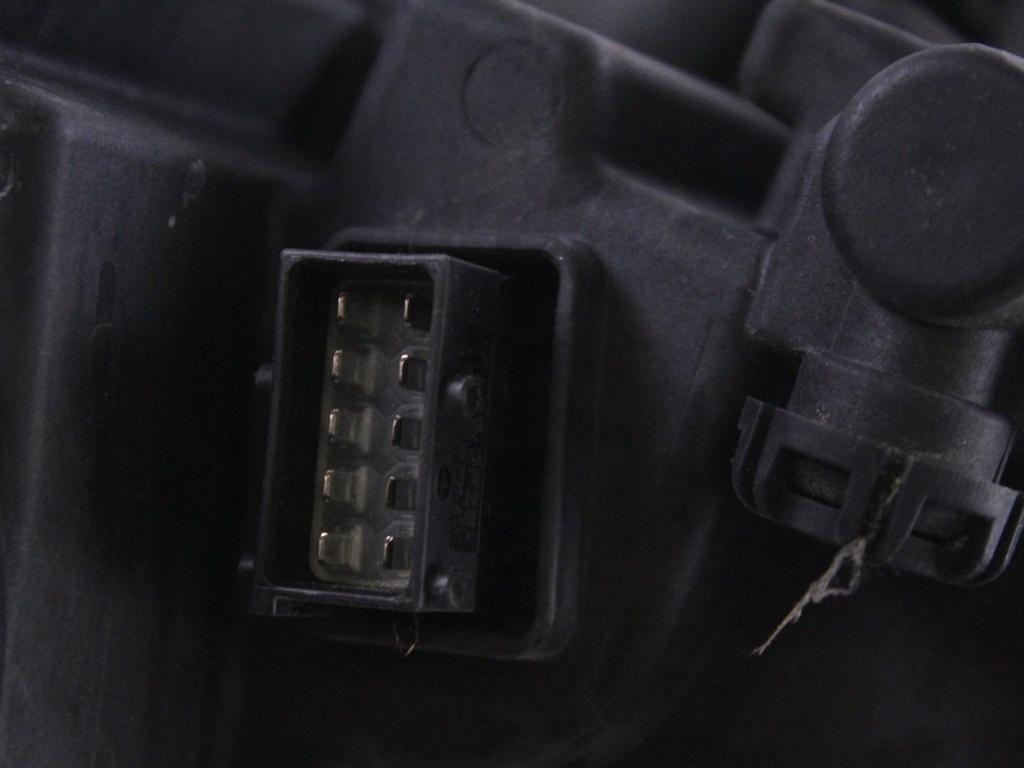 39047199 FARO FANALE ANTERIORE DESTRO LED OPEL ASTRA K SW 1.6 D 81KW 6M 5P (2016) RICAMBIO USATO GRAFFIATO