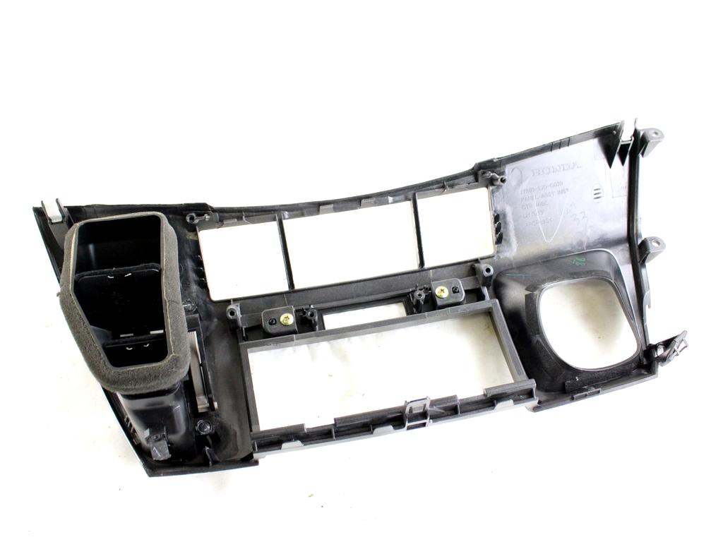77260-SJD-G020 MASCHERINA RIVESTIMENTO CRUSCOTTO CENTRALE HONDA FR-V 1.8 B 103KW 6M 5P (2007) RICAMBIO USATO 