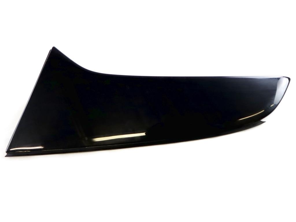 A1777900100 RIVESTIMENTO SUPERIORE ESTERNO PORTELLONE COFANO POSTERIORE BAULE LATO SINISTRO MERCEDES CLASSE A 180 W177 2.0 D 85KW AUT 5P (2022) RICAMBIO USATO