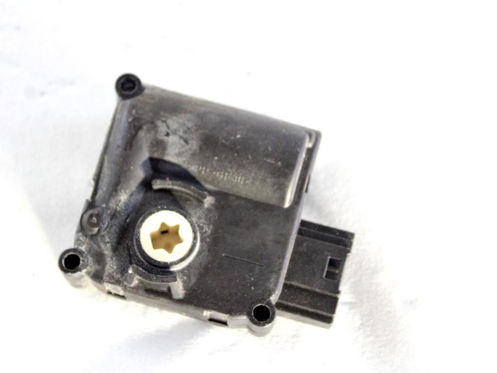 4F0820511B MOTORINO SCATOLA RISCALDAMENTO AUDI A8 3.0 D 171 KW 4X4 (2005) RICAMBIO USATO