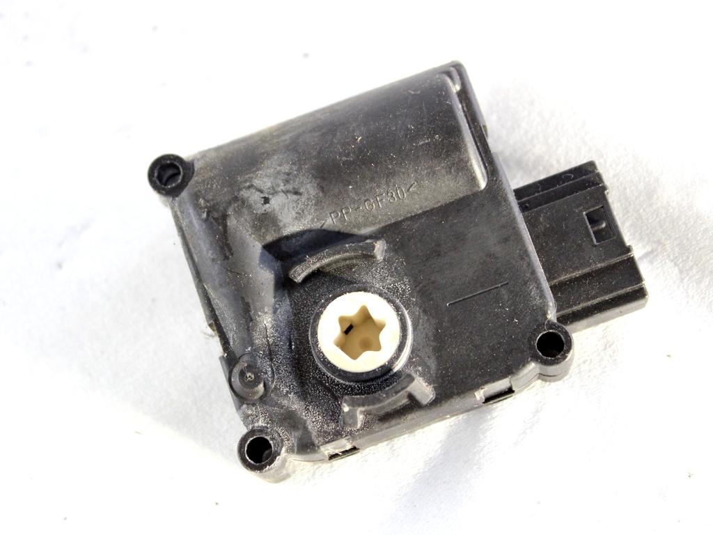 4F0820511B MOTORINO SCATOLA RISCALDAMENTO AUDI A8 3.0 D 171 KW 4X4 (2005) RICAMBIO USATO