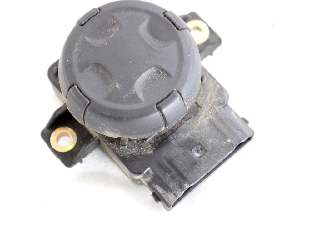 4E0959777A COMANDO REGOLAZIONE SEDILE ANTERIORE AUDI A8 3.0 D 171 KW 4X4 (2005) RICAMBIO USATO