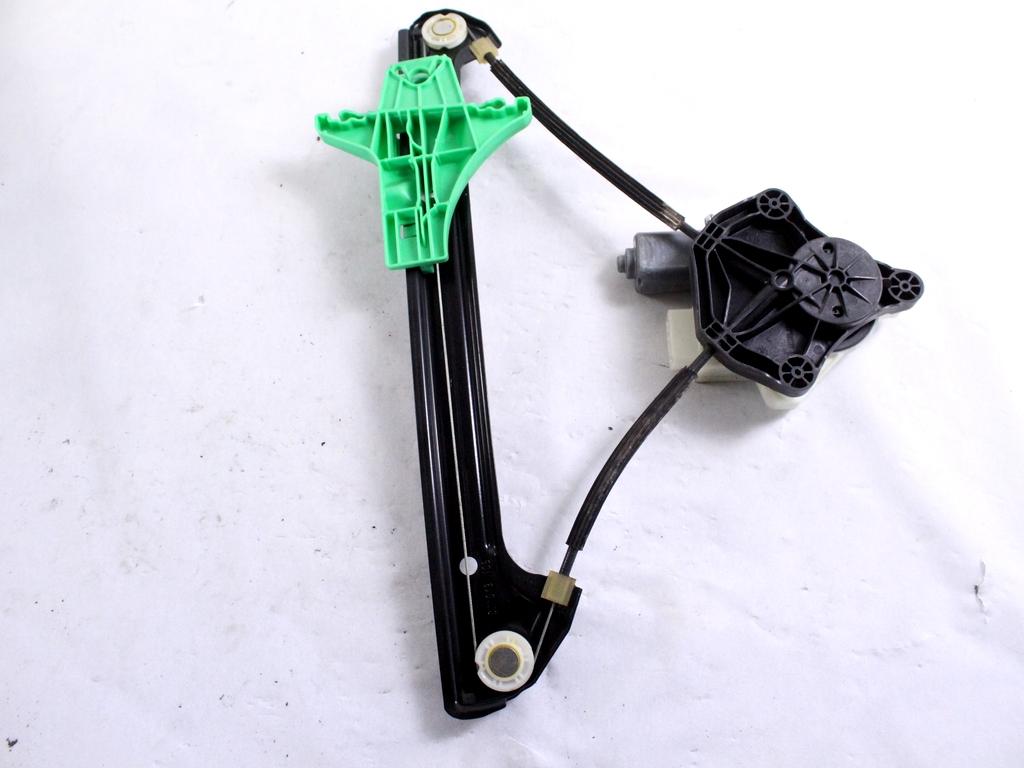 5G4839462C MOTORINO MECCANISMO ALZA-VETRO ALZA-CRISTALLO PORTA POSTERIORE DESTRA VOLKSWAGEN GOLF 7 1.6 D 81KW 5M 5P (2017) RICAMBIO USATO 5Q4959812D