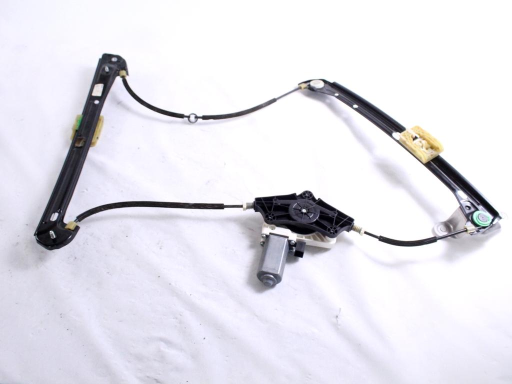 5G4837462H MOTORINO MECCANISMO ALZA-VETRO ALZA-CRISTALLO PORTA ANTERIORE DESTRA VOLKSWAGEN GOLF 7 1.6 D 81KW 5M 5P (2017) RICAMBIO USATO 5Q4959802B