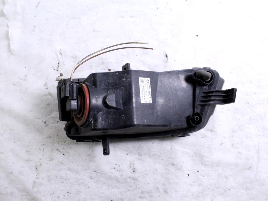 5G0941662D FARO FANALE PROIETTORE FENDINEBBIA ANTERIORE DESTRO VOLKSWAGEN GOLF 7 1.6 D 81KW 5M 5P (2017) RICAMBIO USATO