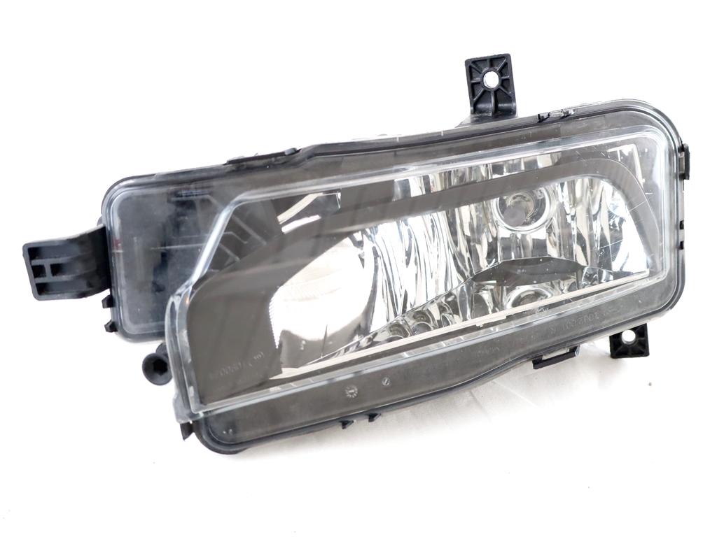 7E0941662B FARO FANALE PROIETTORE FENDINEBBIA DESTRO VOLKSWAGEN TRANSPORTER T6 2.0 TDI RICAMBIO USATO
