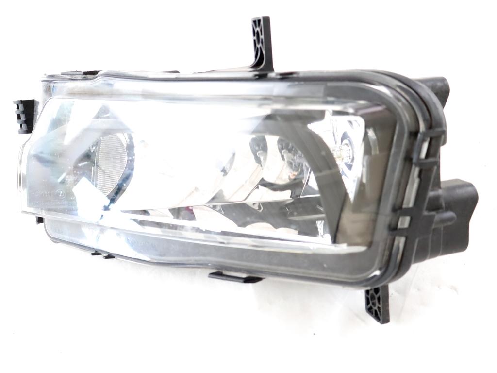 7E0941662B FARO FANALE PROIETTORE FENDINEBBIA DESTRO VOLKSWAGEN TRANSPORTER T6 2.0 TDI RICAMBIO USATO