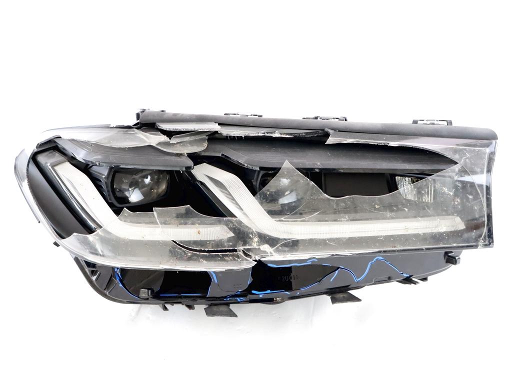 8082656 FARO FANALE ANTERIORE DESTRO FULL LED BMW SERIE 5 G30 LCI 520D (2020) RICAMBIO USATO DANNEGGIATO LENTE VETRO TRASPARENTE DA SOSTITUIRE