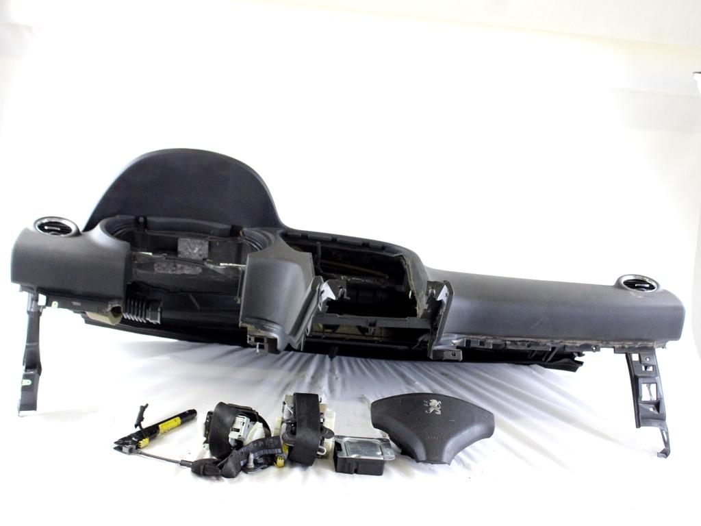 9675181780 KIT AIRBAG PEUGEOT 5008 1.6 D 84KW (2013) RICAMBIO USATO CON CENTRALINA AIRBAG, AIRBAG VOLANTE GUIDATORE, AIRBAG PASSEGGERO, CRUSCOTTO 96845302ZE 98019795XX 824776 