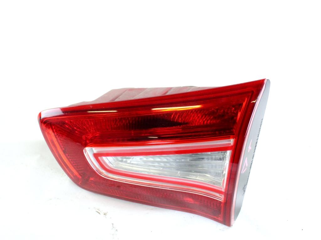 924063W010 FARO FANALE POSTERIORE DESTRO PARTE INTERNA KIA SPORTAGE 1.7 D 85KW 6M 5P (2013) RICAMBIO USATO 