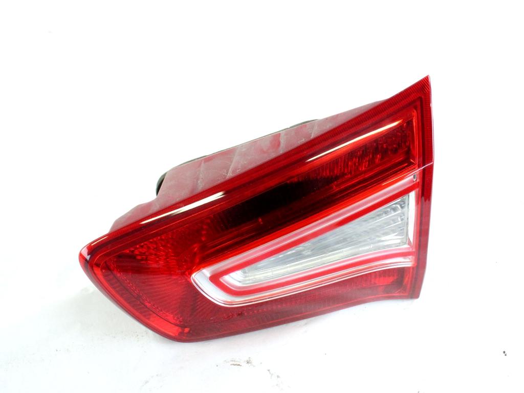 924063W010 FARO FANALE POSTERIORE DESTRO PARTE INTERNA KIA SPORTAGE 1.7 D 85KW 6M 5P (2013) RICAMBIO USATO 
