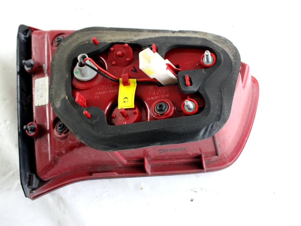 924063W010 FARO FANALE POSTERIORE DESTRO PARTE INTERNA KIA SPORTAGE 1.7 D 85KW 6M 5P (2013) RICAMBIO USATO 