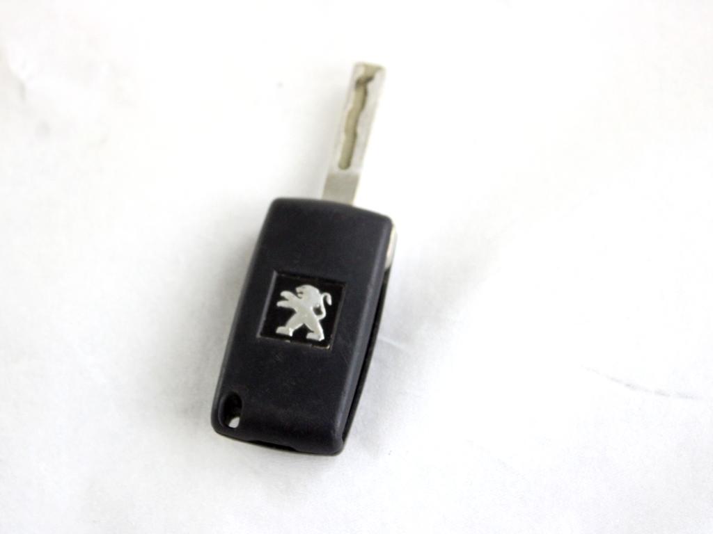 CHIAVE PEUGEOT 5008 1.6 D 84KW (2013) RICAMBIO USATO
