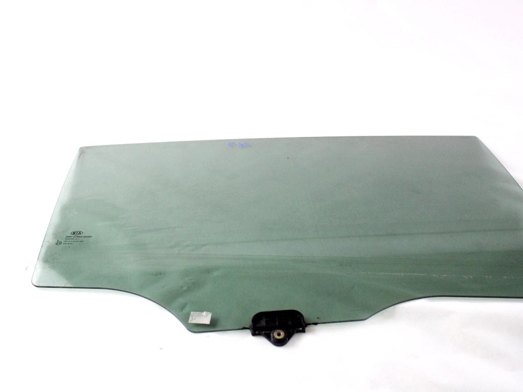 834213U010A VETRO SCENDENTE PORTA POSTERIORE DESTRA OSCURATO KIA SPORTAGE 1.7 D 85KW 6M 5P (2013) RICAMBIO USATO 