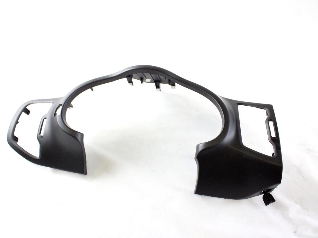 84830-3U010 MODANATURA RIVESTIMENTO QUADRO STRUMENTI CONTACHILOMETRI KIA SPORTAGE 1.7 D 85KW 6M 5P (2013) RICAMBIO USATO 