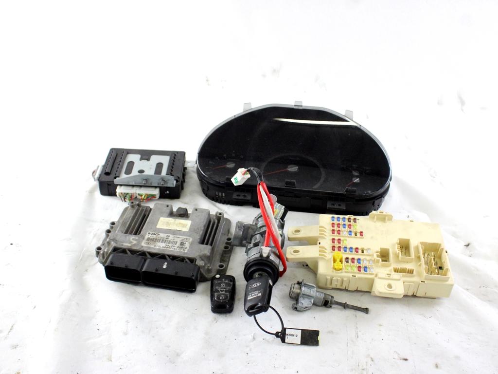 39120-2A052 KIT ACCENSIONE AVVIAMENTO KIA SPORTAGE 1.7 D 85KW 6M 5P (2013) RICAMBIO USATO CON CENTRALINA MOTORE, BLOCCETTI ACCENSIONE APERTURA COIN CHIAVE 91950-3W030 95400-3U131 94003-3U015 0281019640